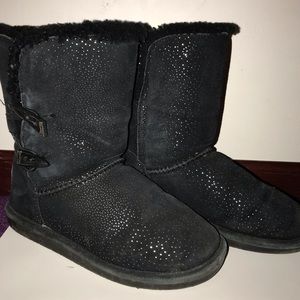 Bearpaw sparkly winter boots
